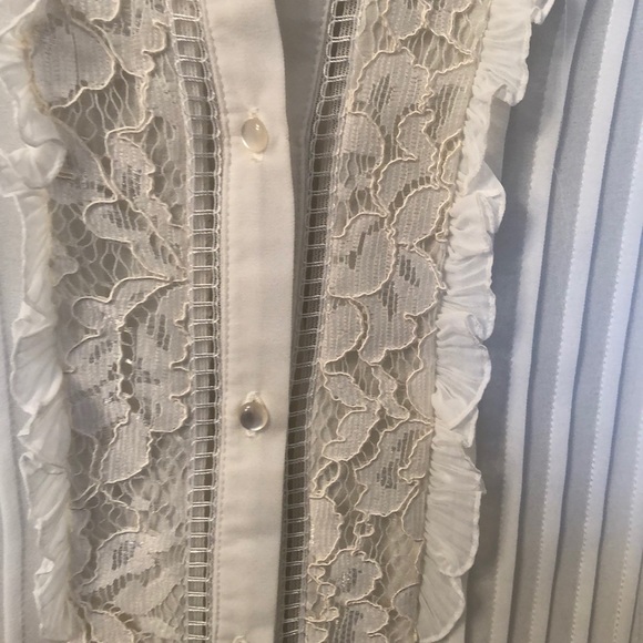 Gorgeous chiffon blouse - Picture 2 of 3